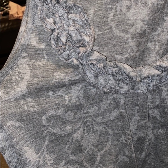 Tank - Picture 2 of 3